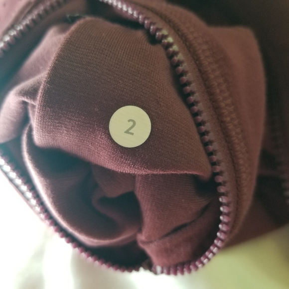 LULULEMON Define Jacket (Exhale) in Red Grape - Picture 9 of 10